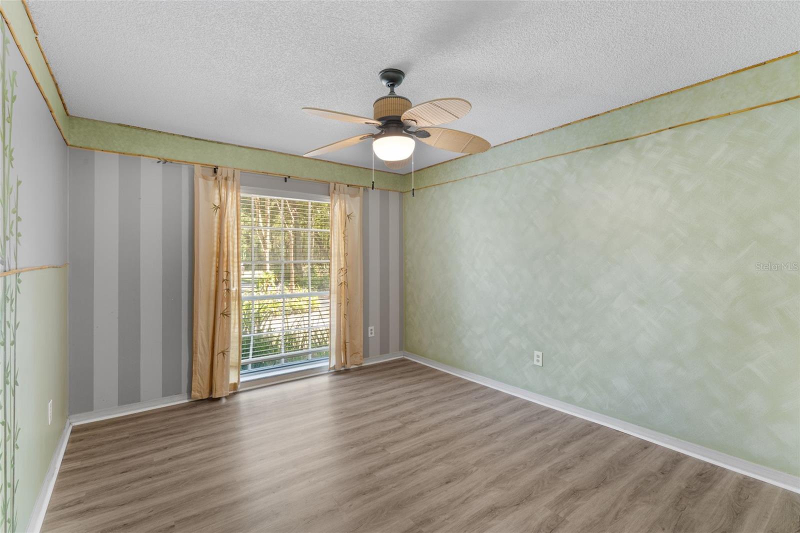 RIO ESTATES - Residential