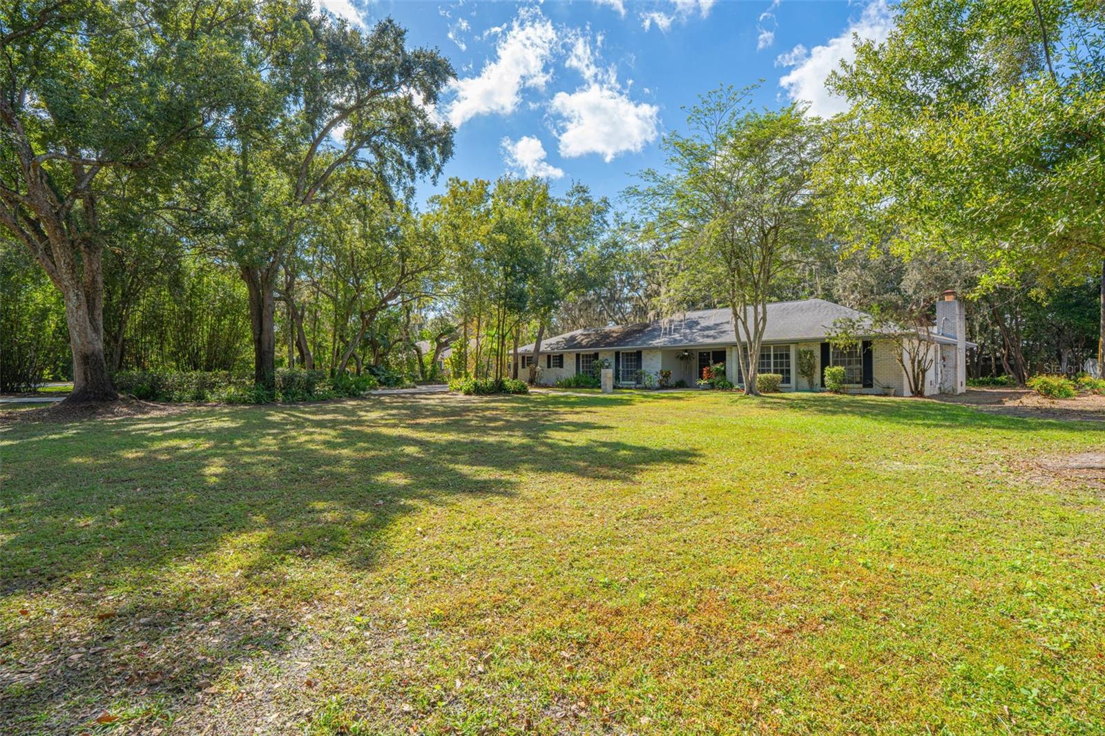 RIO ESTATES - Residential