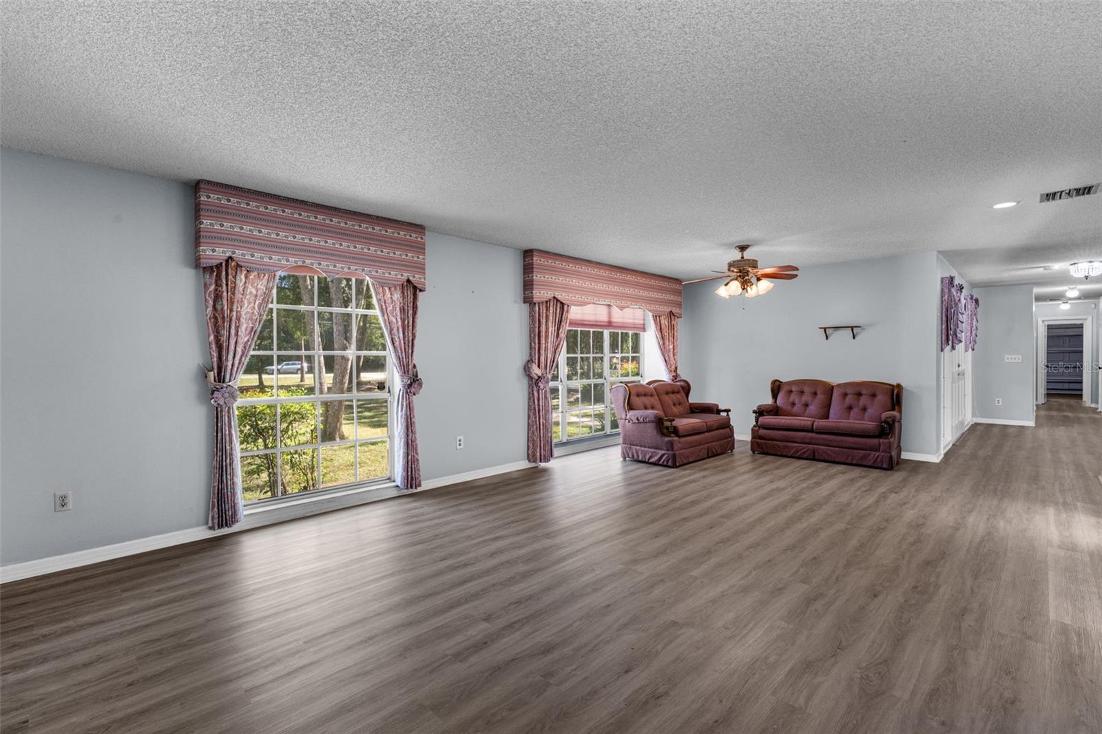 RIO ESTATES - Residential