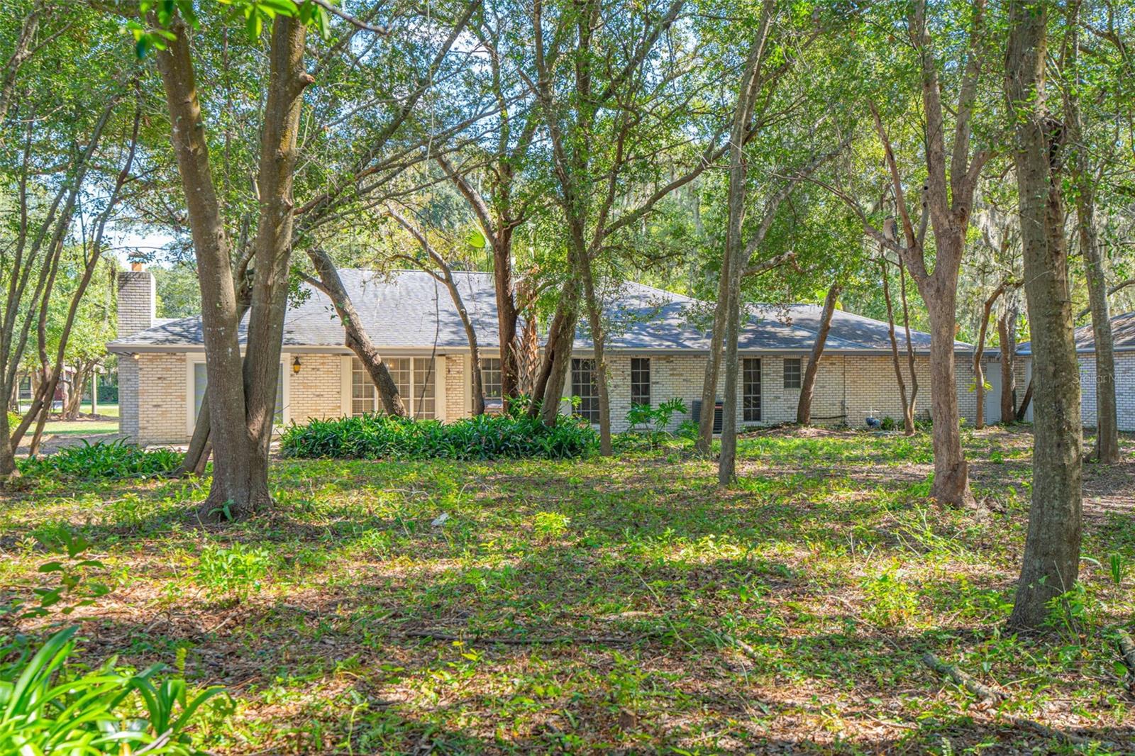 RIO ESTATES - Residential