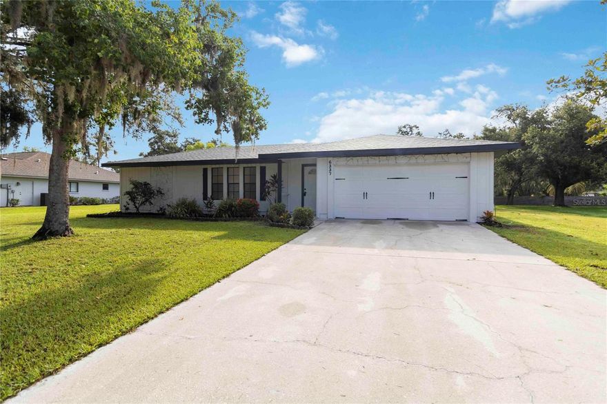 Welcome to this beautiful residence located in the desirable area of Bradenton, FL. This charming home has spacious living with modern amenities. Enjoy a well-appointed kitchen, cozy living spaces, and a beautiful backyard appropriate for relaxation or entertainment. Conveniently situated near local shops, dining, and recreational facilities, this property provides both comfort and accessibility. Experience the best of Florida living in this delightful home.