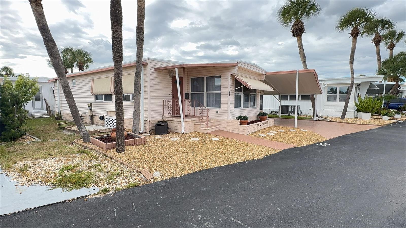 4851 W GANDY BOULEVARD B11L38