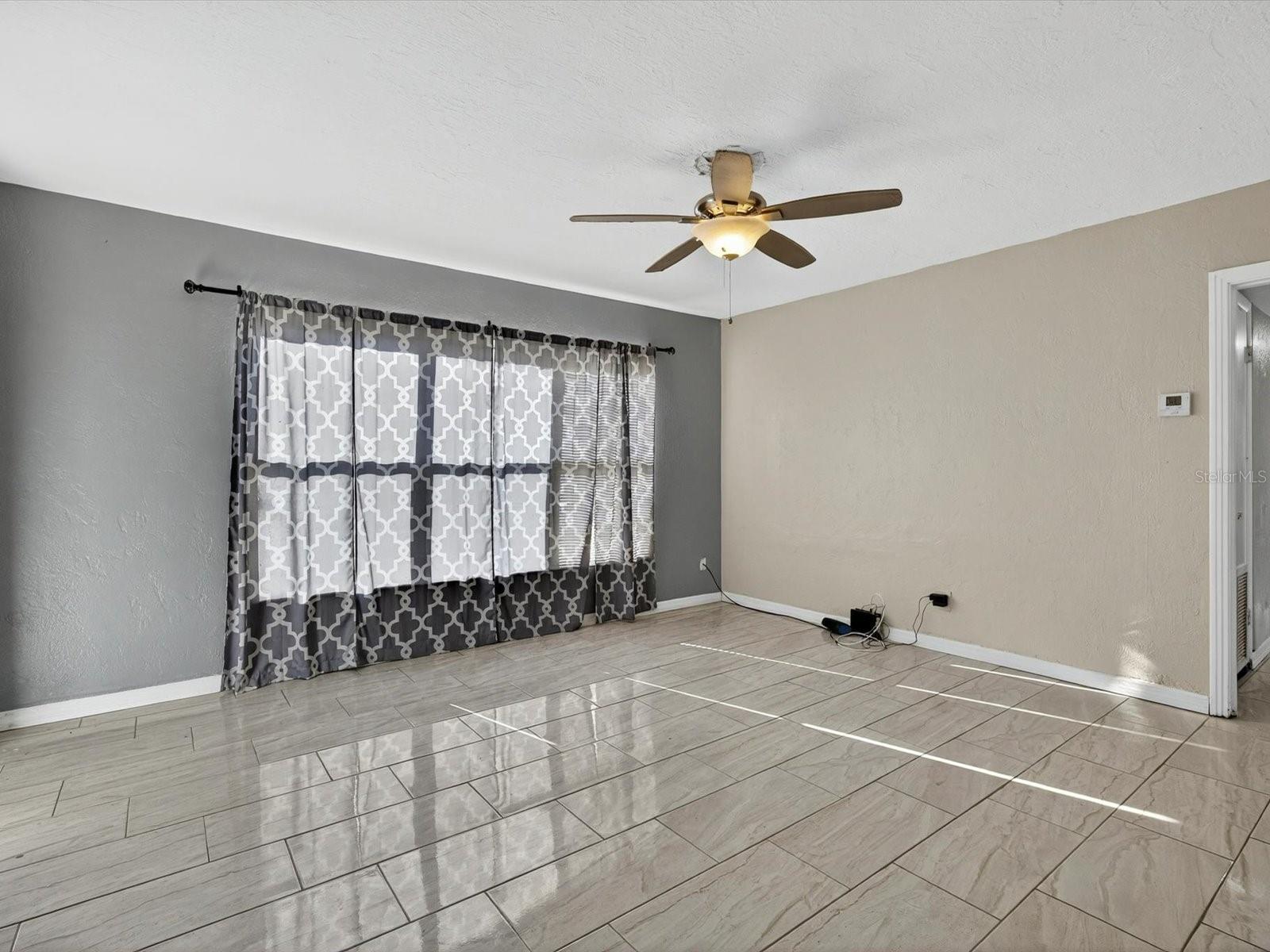 MAGNOLIA TERRACE UNIT 01 - Residential