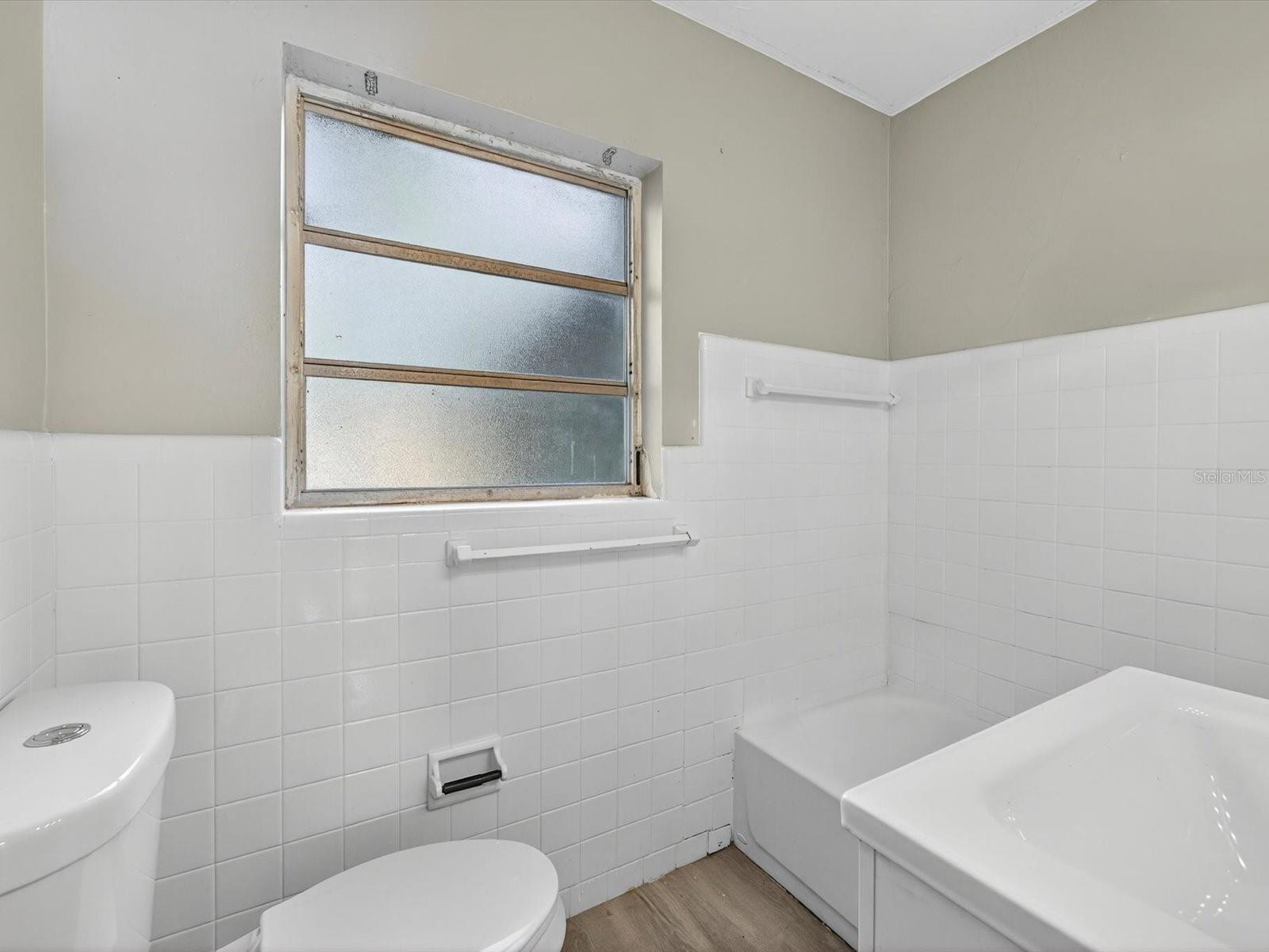 MAGNOLIA TERRACE UNIT 01 - Residential