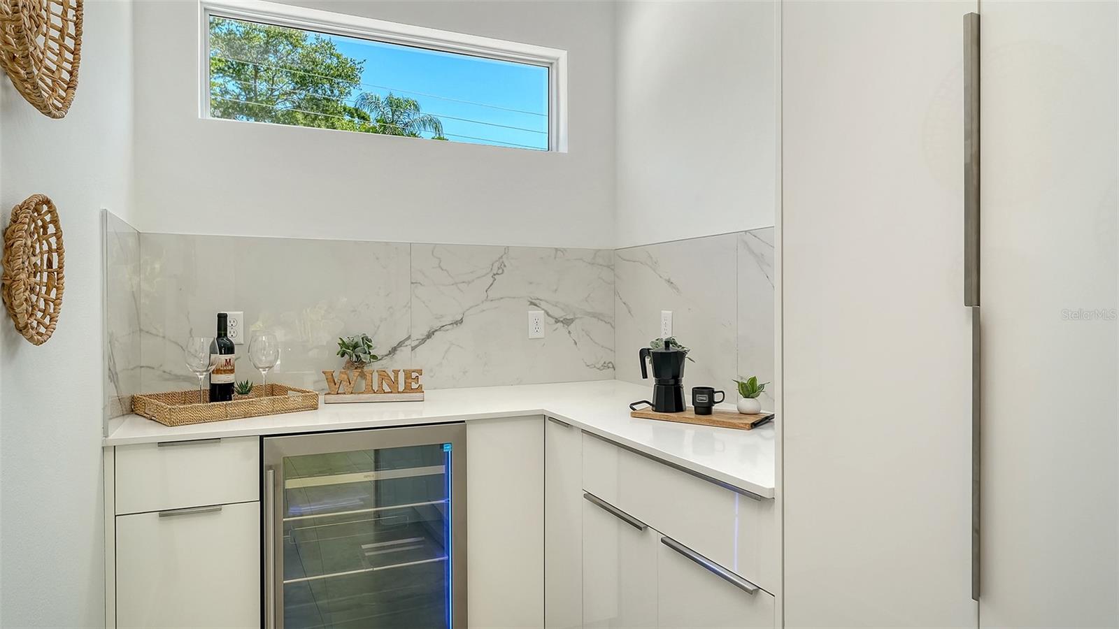 SOUTH GATE - Residential