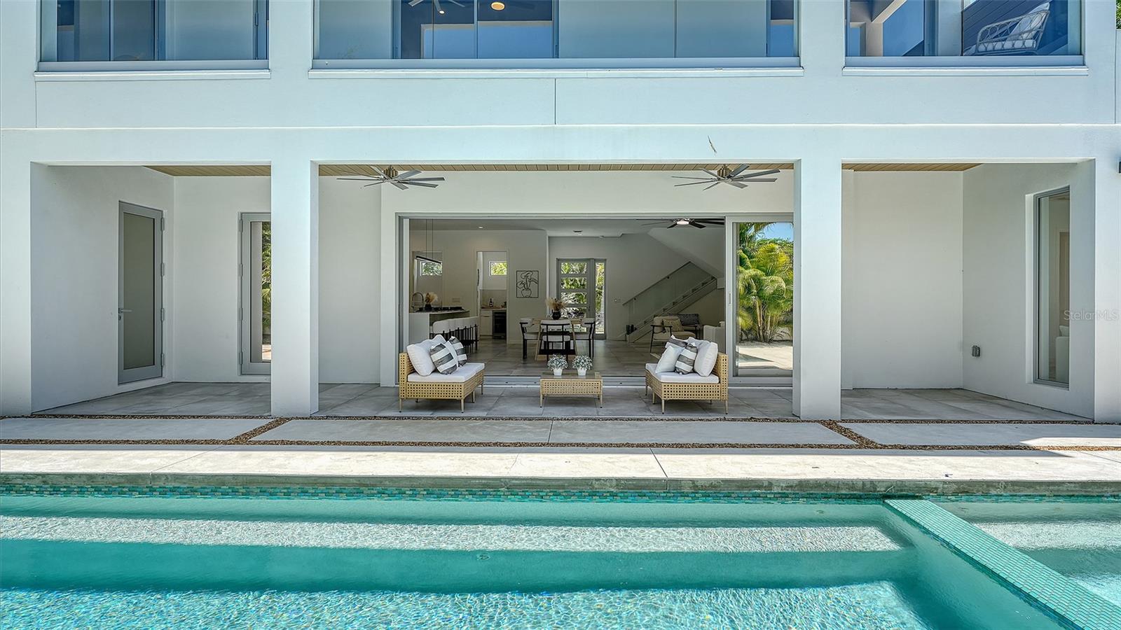 SOUTH GATE - Residential