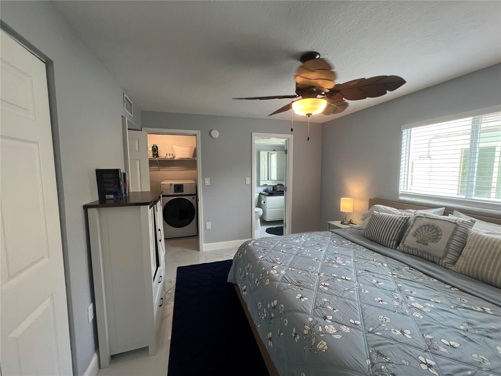 INDIAN OAKS CONDO - Residential