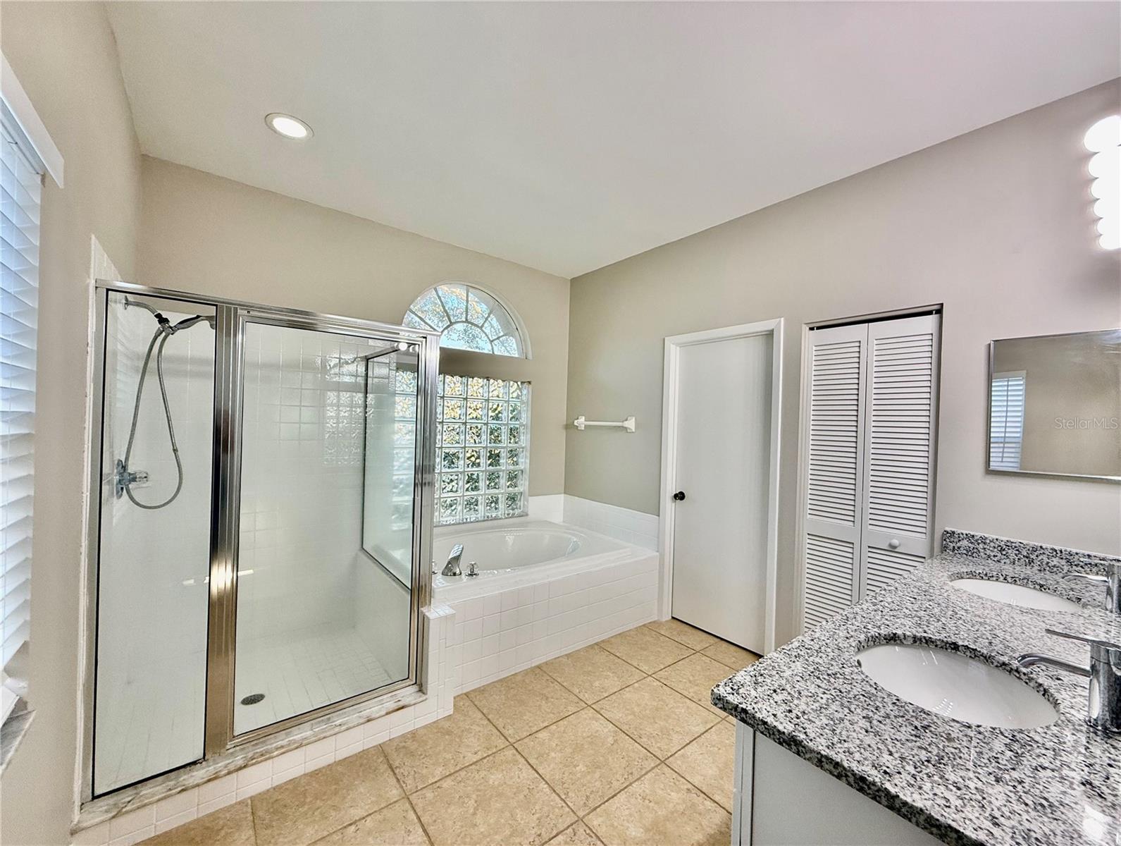 HEATHER LAKES UNIT XXVI - Residential Lease