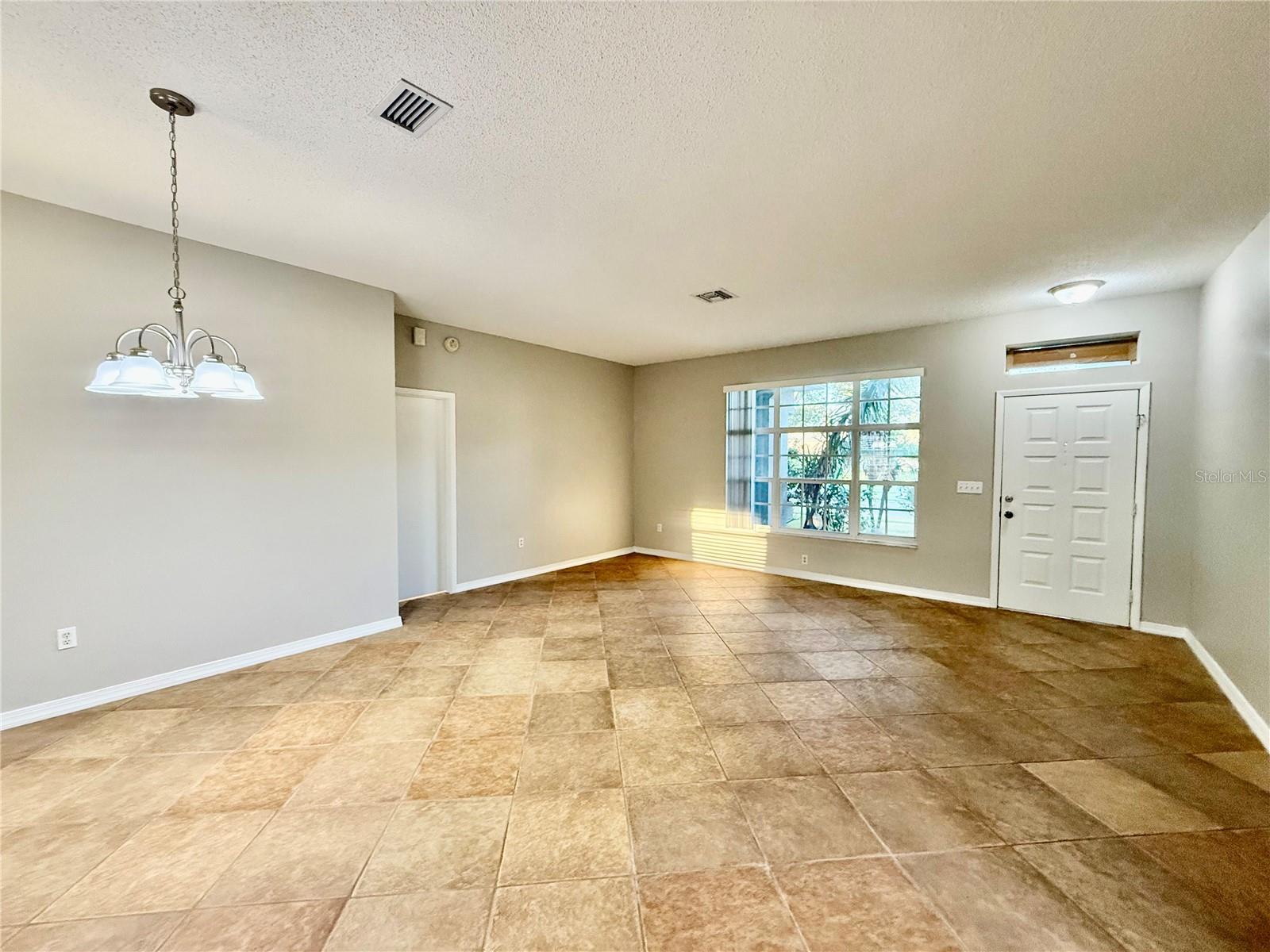 HEATHER LAKES UNIT XXVI - Residential Lease