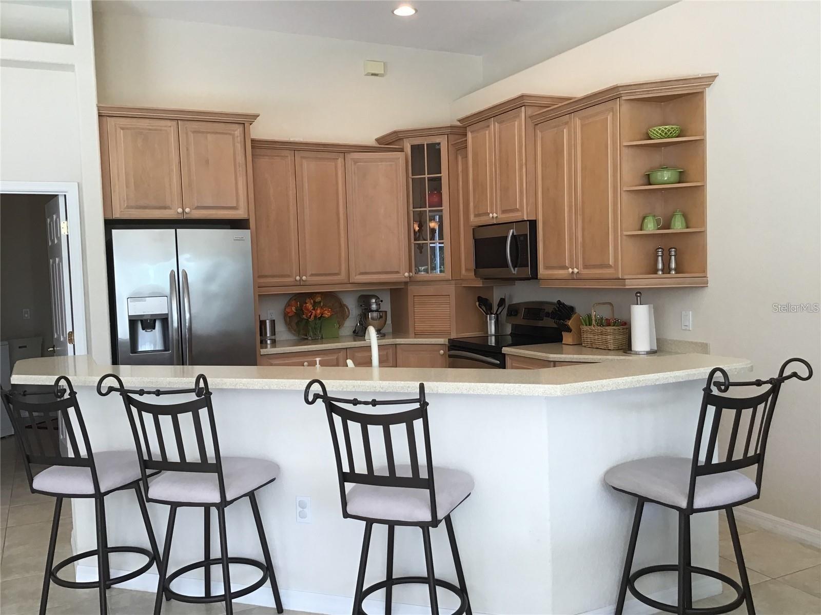 WATERS EDGE ESTATES - Residential Lease