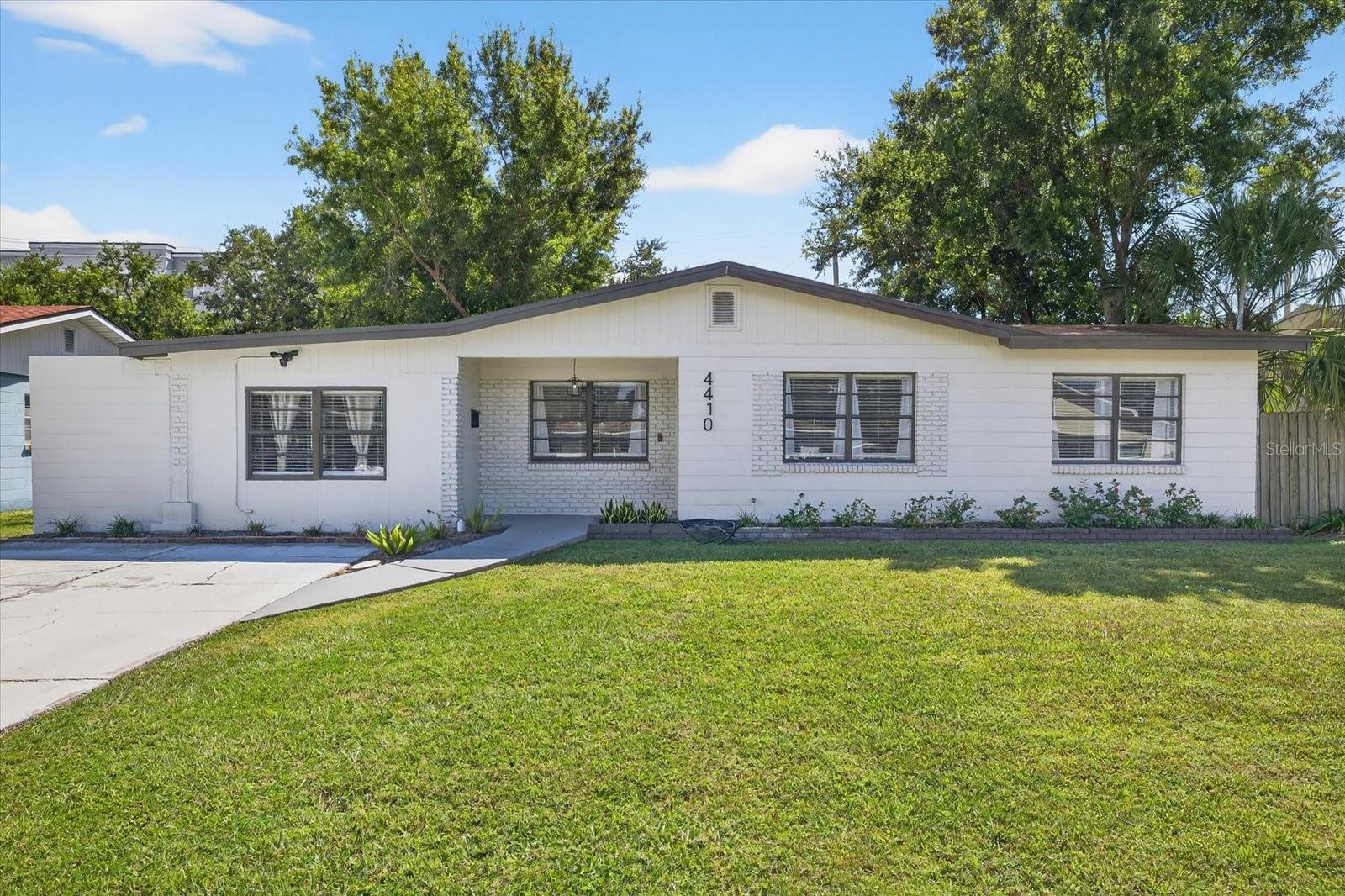 4410 W BAY COURT AVENUE