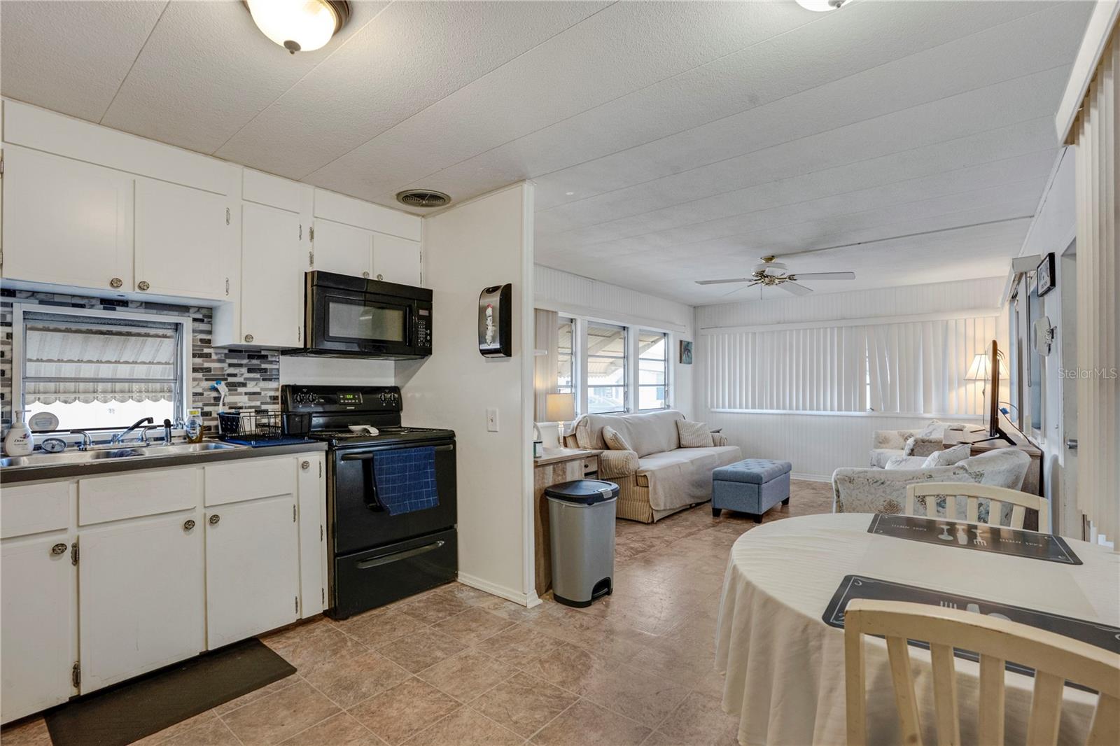 FAIR LANE ACRES - Residential