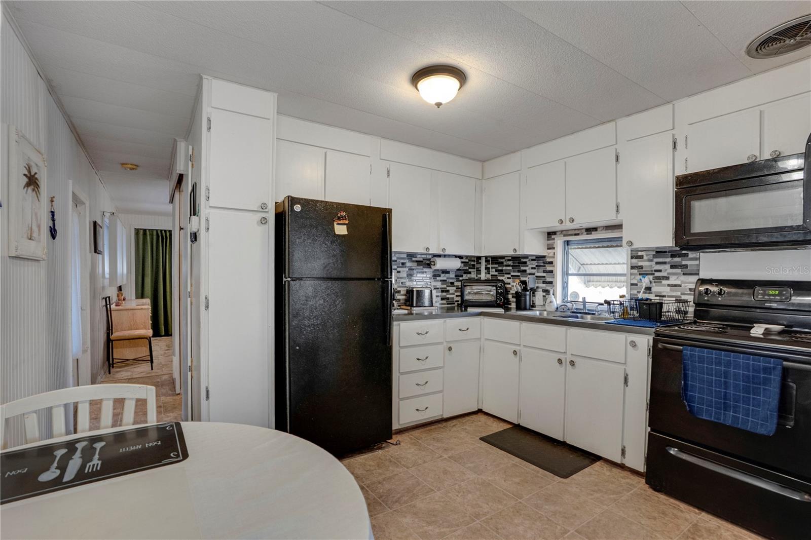 FAIR LANE ACRES - Residential