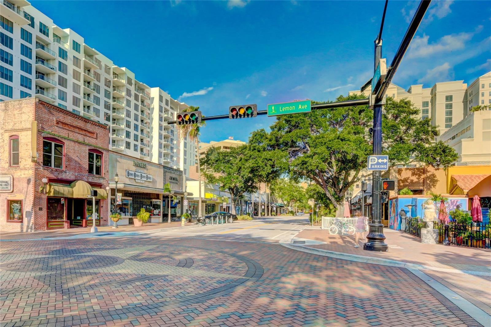 1350 MAIN RESIDENTIAL - Residential