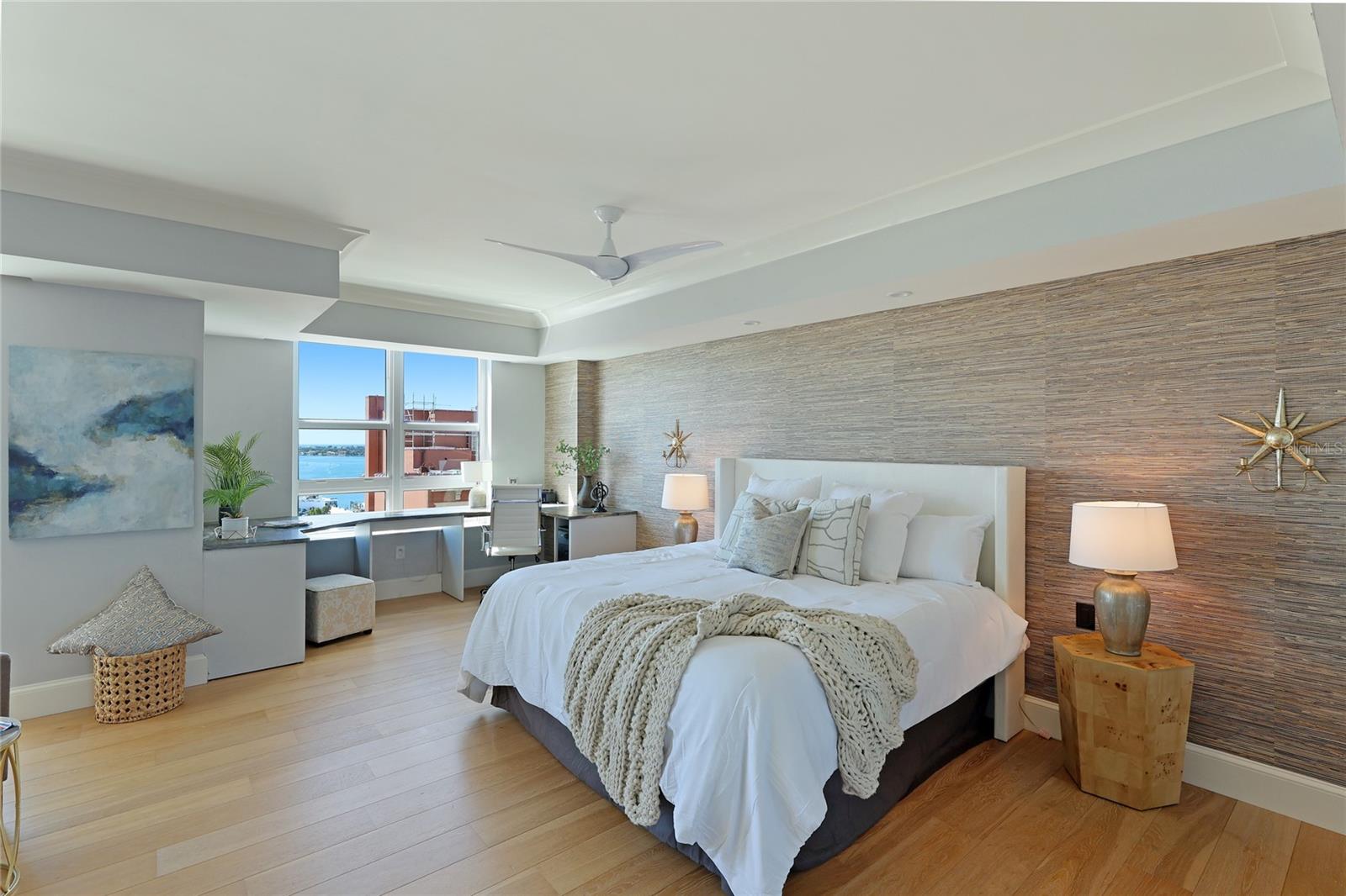 1350 MAIN RESIDENTIAL - Residential