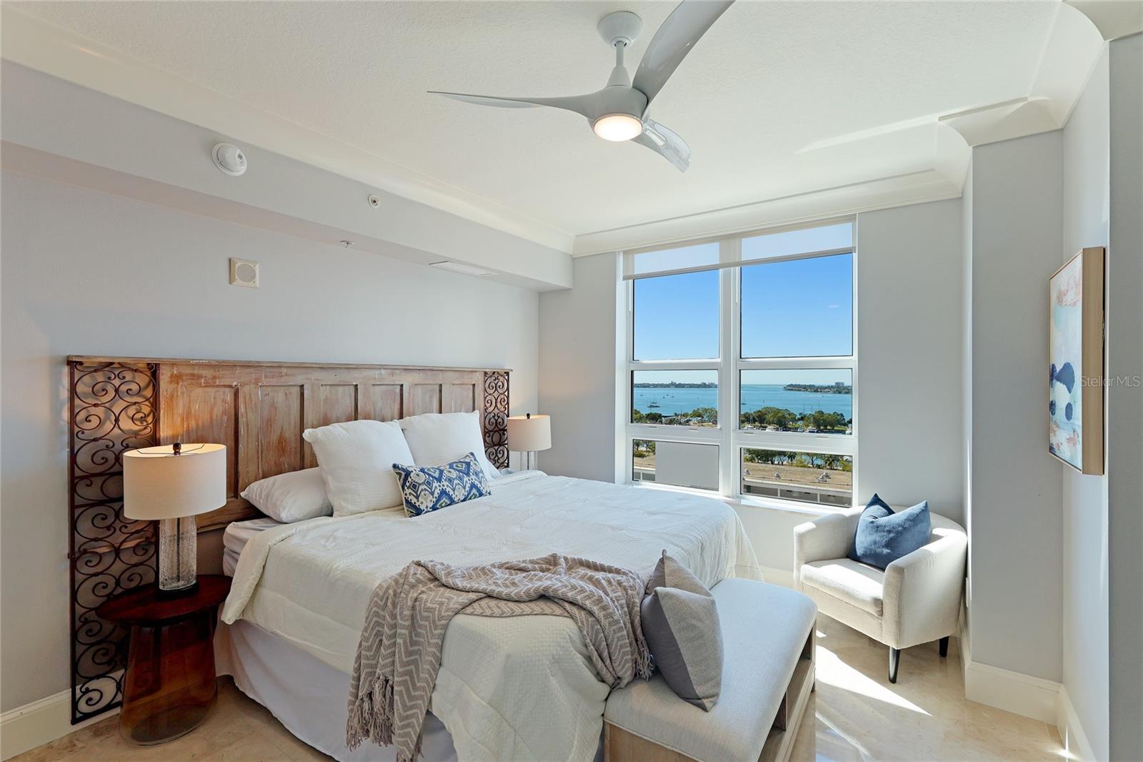 1350 MAIN RESIDENTIAL - Residential