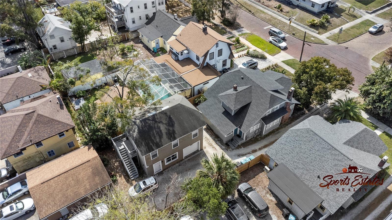 The Hyer Ave Estate's Upstairs 1 Bedroom 1 Bathroom unit is for rent. Find it situated in the Lake Eola Heights and Mills 50 District, offering a unique blend of charming mixed-use properties and beautifully designed custom homes. This historic area is experiencing renewed growth in value, thanks to its convenient access to downtown Orlando, I-4 and SR 408.
Tucked just off East Colonial Drive, this estate offers unmatched convenience. Lake Ivanhoe and all its exciting attractions are just a short distance away, surrounded by multiple parks and walking and bike trails for easy outdoor enjoyment.
The Mills 50 District is known as one of Orlando’s premier restaurant row destinations, celebrated for its diverse dining options. Conveniently nearby are top medical centers including AdventHealth, Arnold Palmer, and Winnie Palmer hospitals. The Hyer Ave Estate boasts a prime location, situated between downtown Orlando, College Park, and Winter Park.
Structurally zoned mixed-use, the Hyer Ave Estate includes two dwellings on one lot, offering the flexibility to support business zoning laws. Functional enough to generate rental income while serving as a forever home, this property truly leads the way.
The full detached dwelling features a two-story layout with a garage.
The top unit include 1 bedroom, 1 bathroom, a kitchen, and washer/dryer hookups, offering unmatched ownership flexibility.
This is a fantastic opportunity to own a versatile property with easy access to Orlando International Airport via East Colonial Drive, and located within top-rated, A-rated school zones!