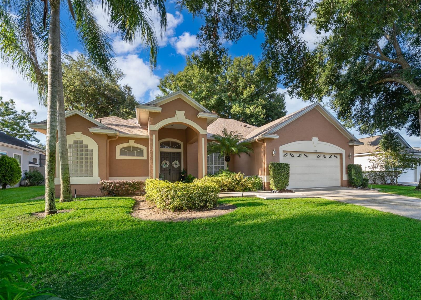 VINELAND OAKS - Residential