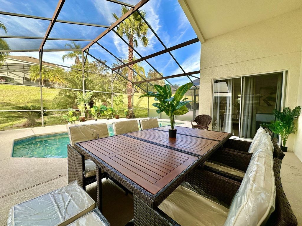 Photo of 116 Bridgewater Drive, Davenport, FL 33897 (MLS # O6379007)