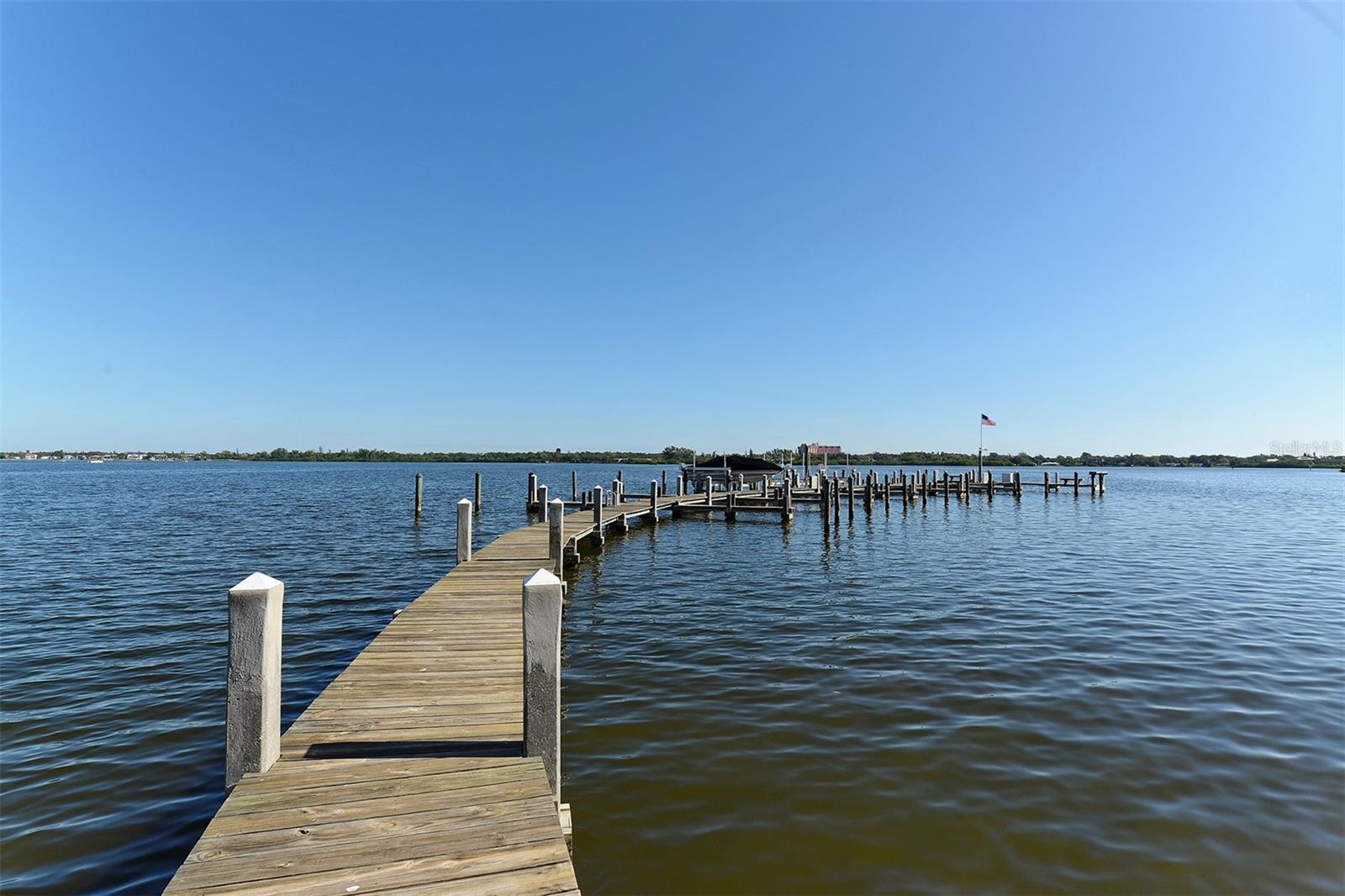 ISLAND REEF II PH 1 2 & 3 - Residential