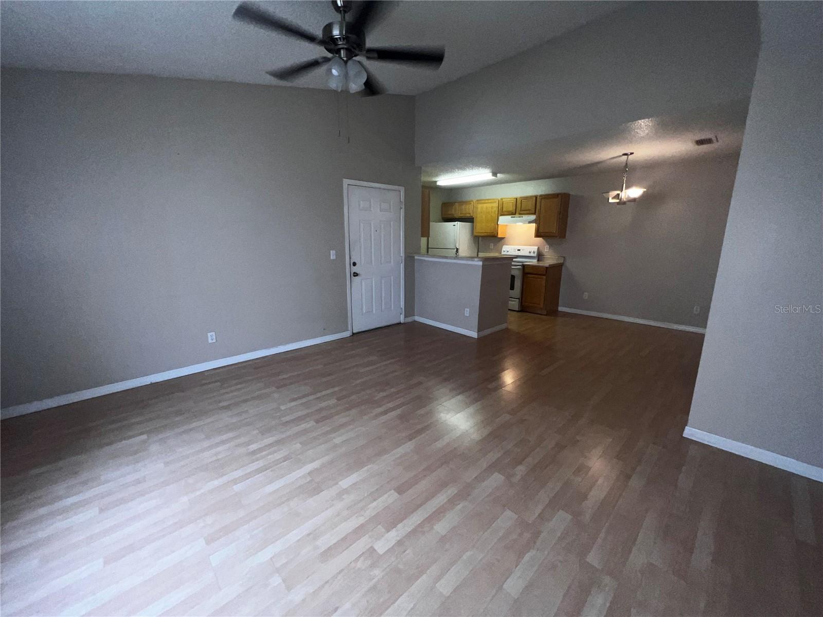 2131 CASCADES BOULEVARD 306