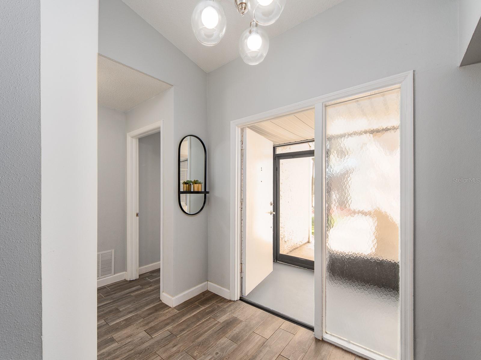 CLOVERPLACE CONDO - Residential