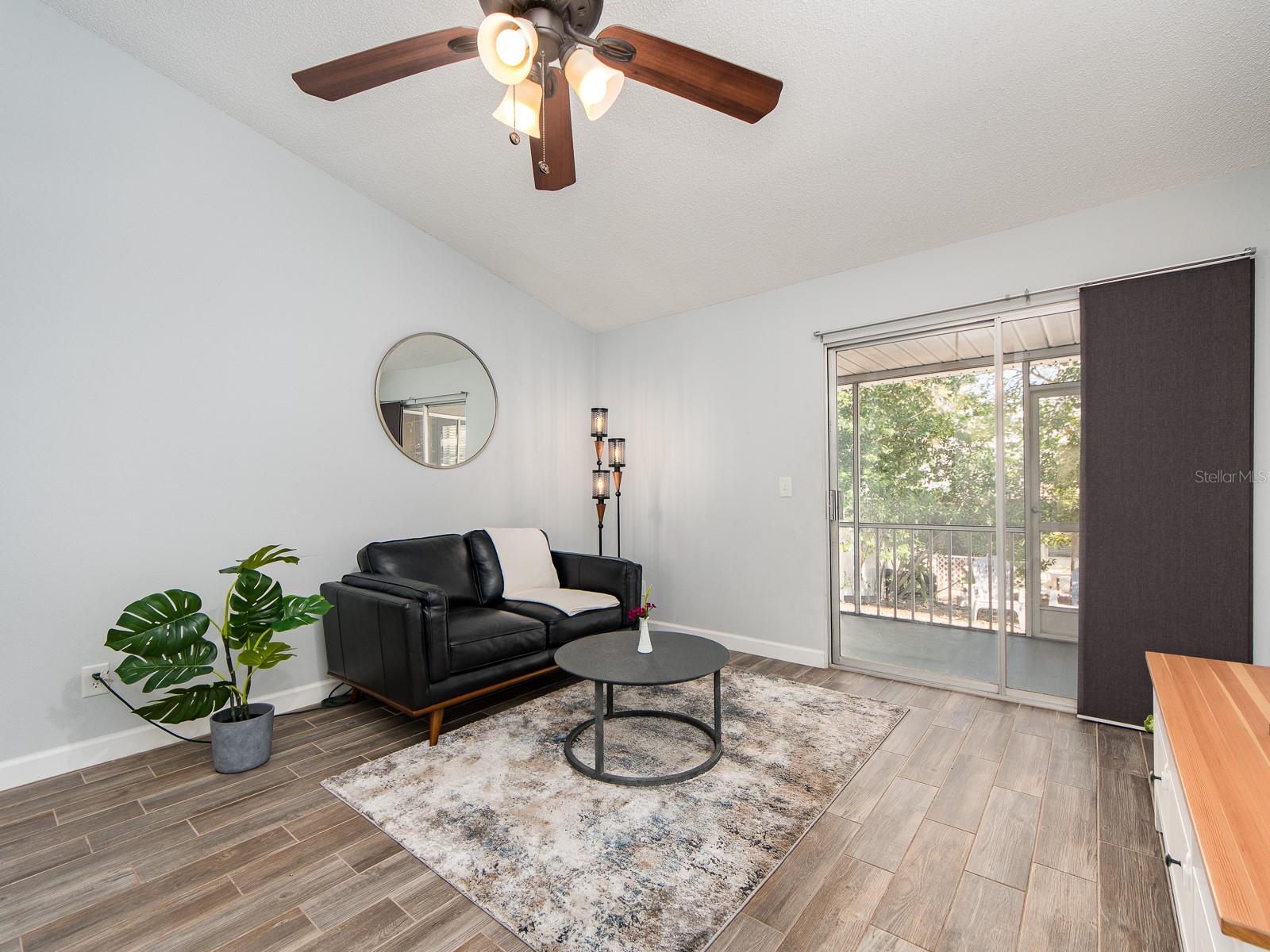 CLOVERPLACE CONDO - Residential