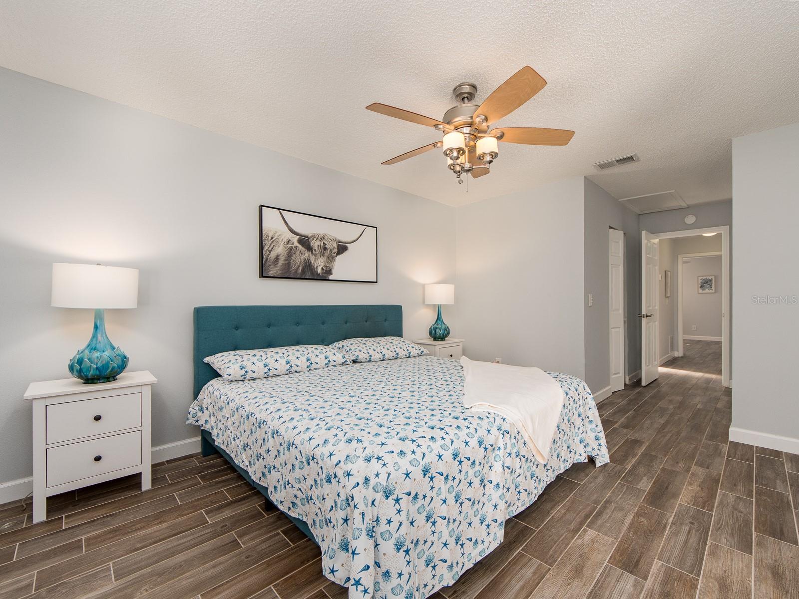 CLOVERPLACE CONDO - Residential