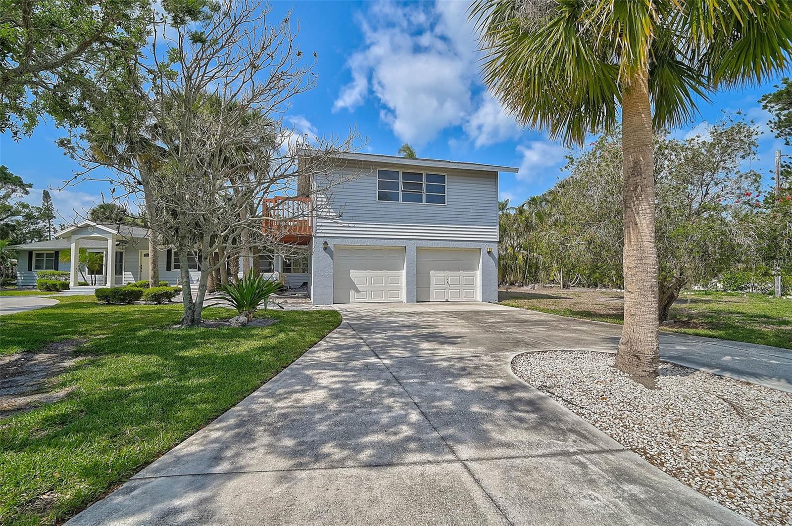 105 ISLAND CIRCLE