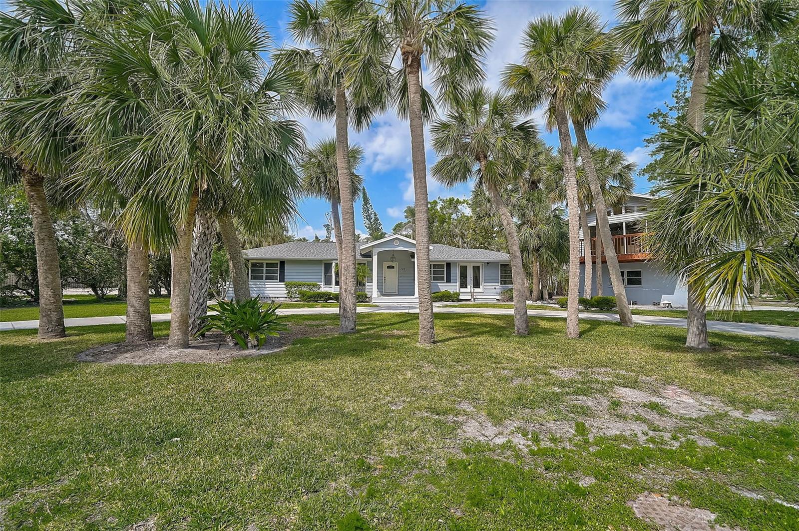 105 ISLAND CIRCLE