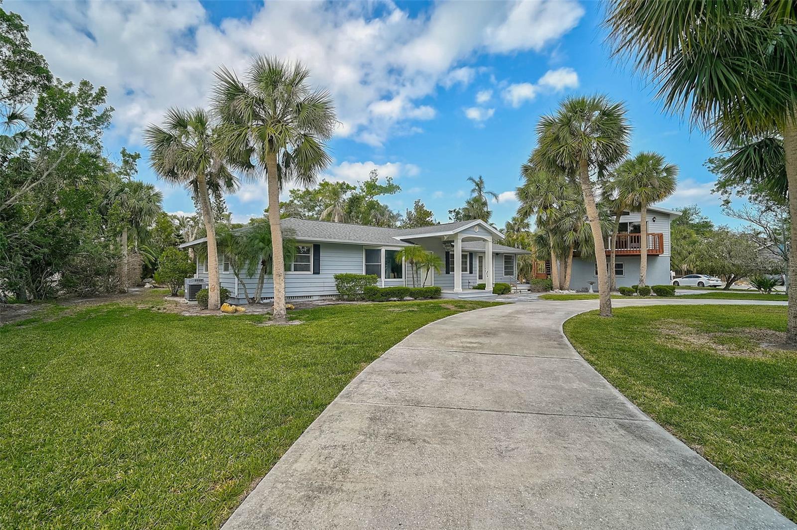 105 ISLAND CIRCLE