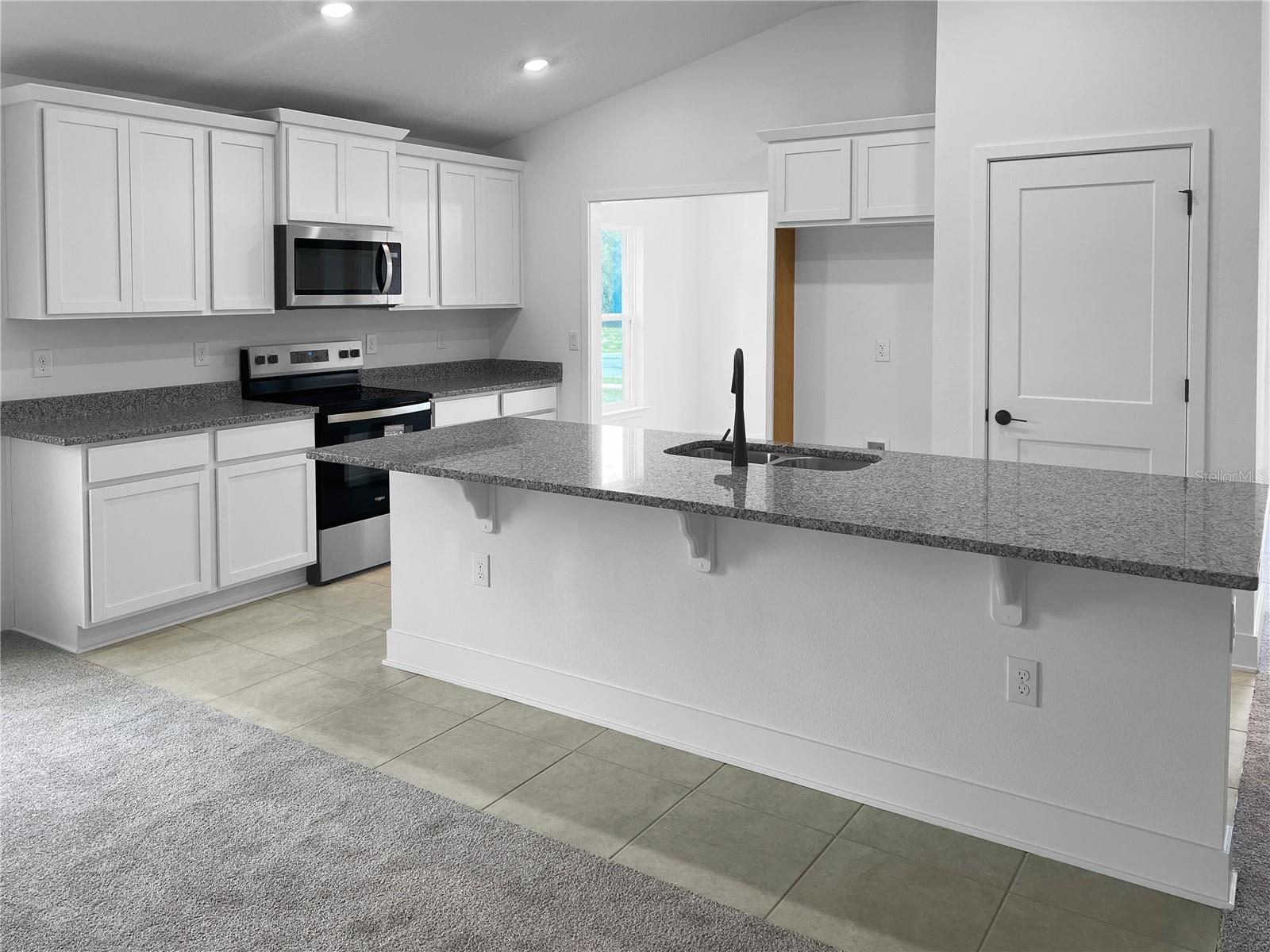 ARBOR PARK - Residential