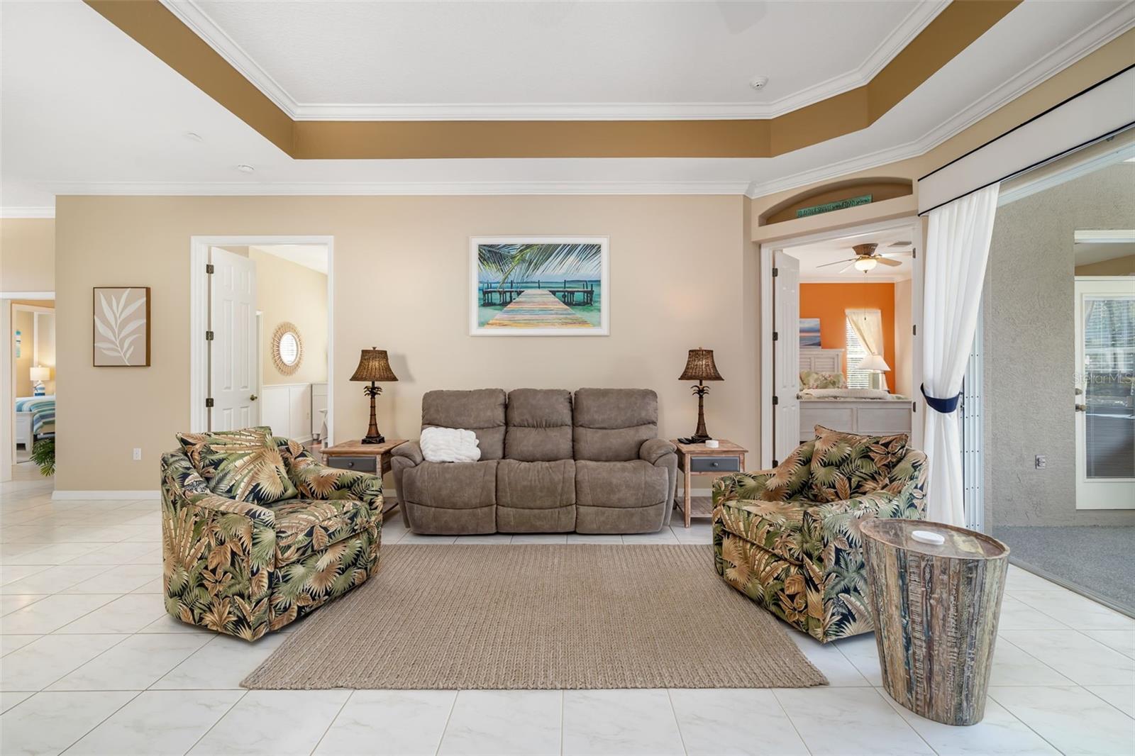 SAWGRASS - Residential