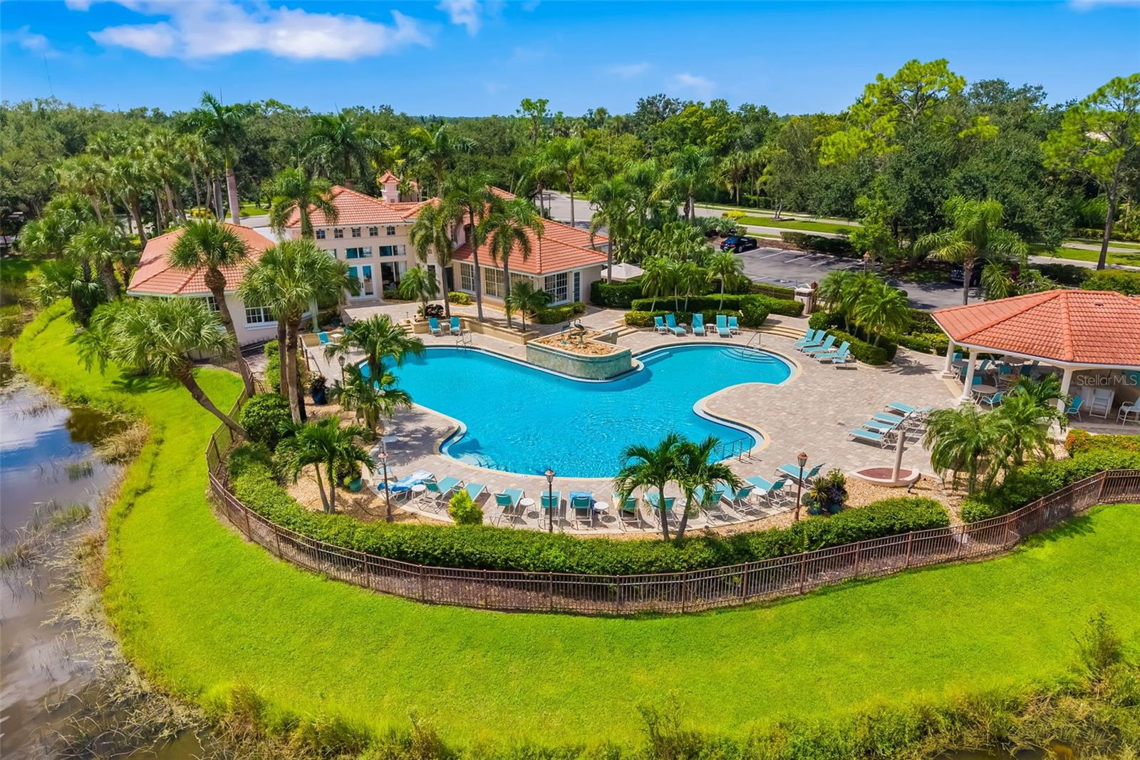 SAWGRASS - Residential