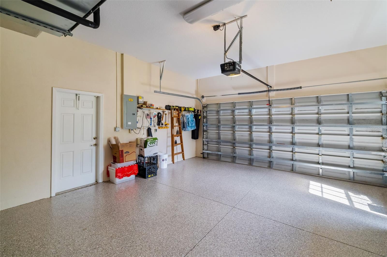 SAWGRASS - Residential