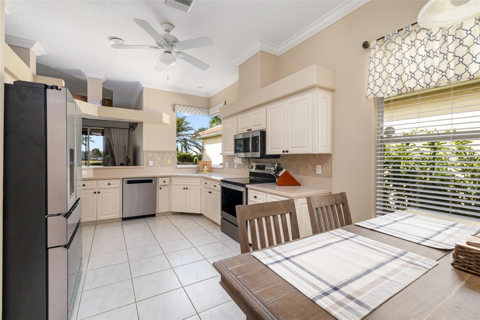 SAWGRASS - Residential