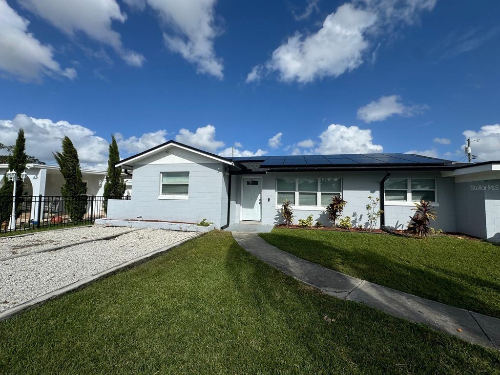 Photo of 1119 Nana Avenue, Orlando, FL 32809 (MLS # S5140702)