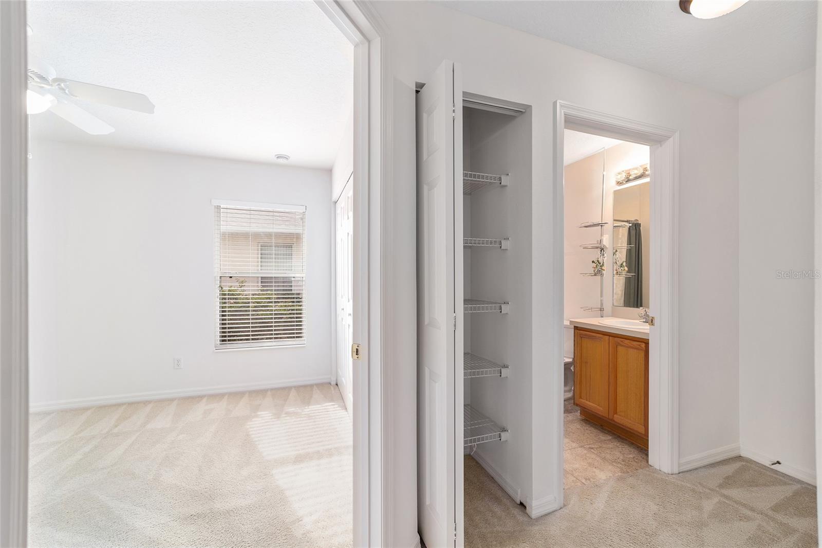 ON TOP OF THE WORLD - Residential