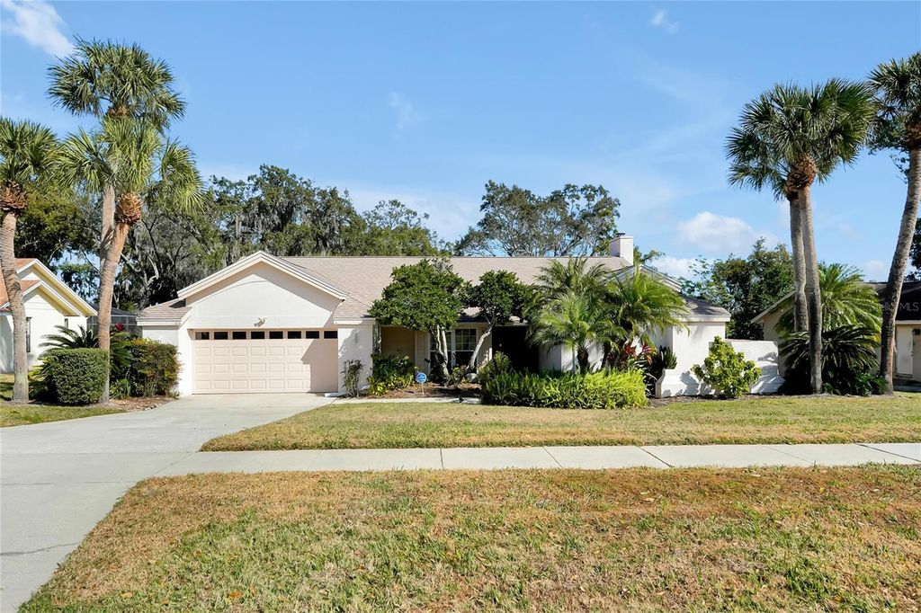 Photo of 816 Rosemere Circle, Orlando, FL 32835 (MLS # S5142767)