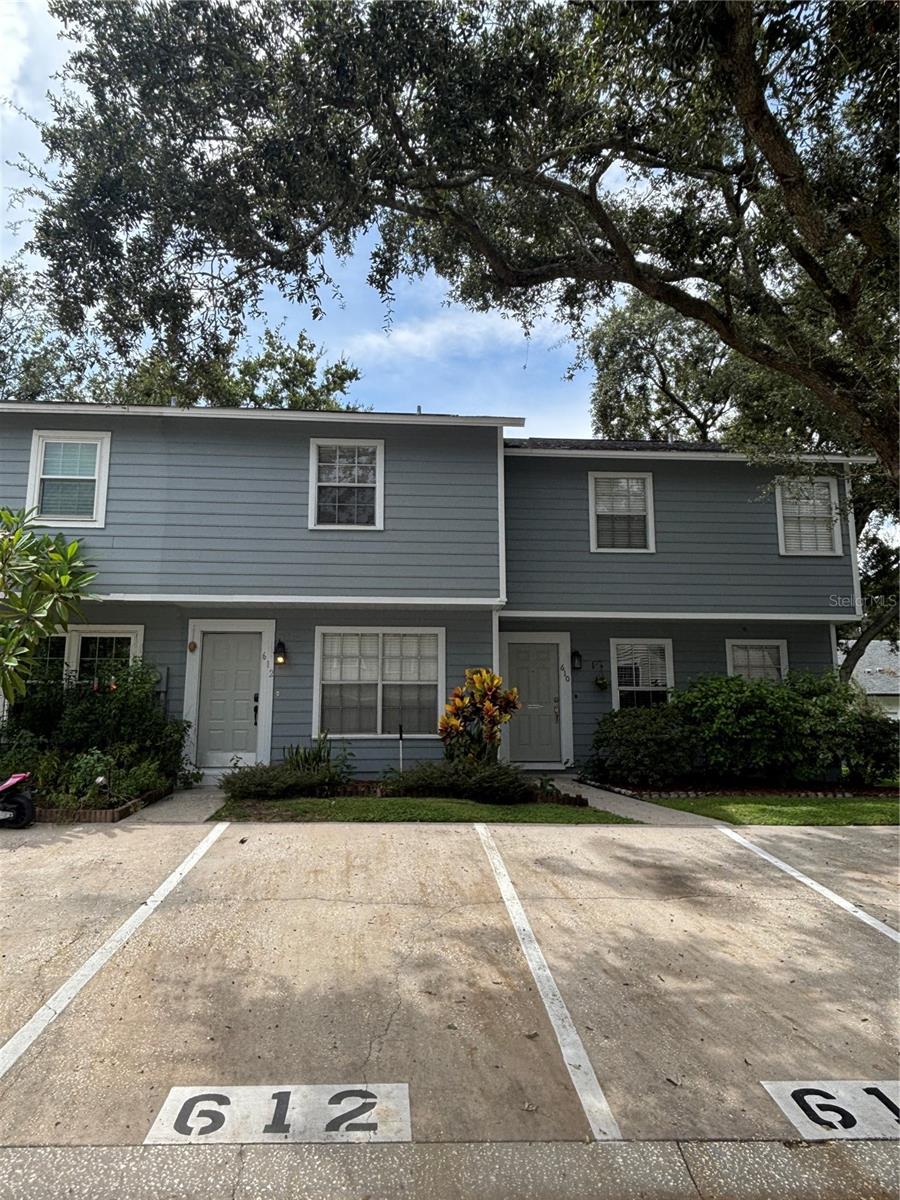 Located in the heart of Brandon, This 2 bedroom, 1.5 bath townhome is ready for move in. The kitchen has been updated and offers stainless steel appliances, tile and hardwood flooring throughout. Large bedrooms with lots of closet space. Enjoy your morning coffee on your screen enclosed lanai. Conveniently near Lumsden, HWY 60, Leroy Selmon Expressway, the hospital, shopping, dining and entertainment, yet tucked away in a peaceful community with mature oak trees. Spend your summer weekends around the community pool.