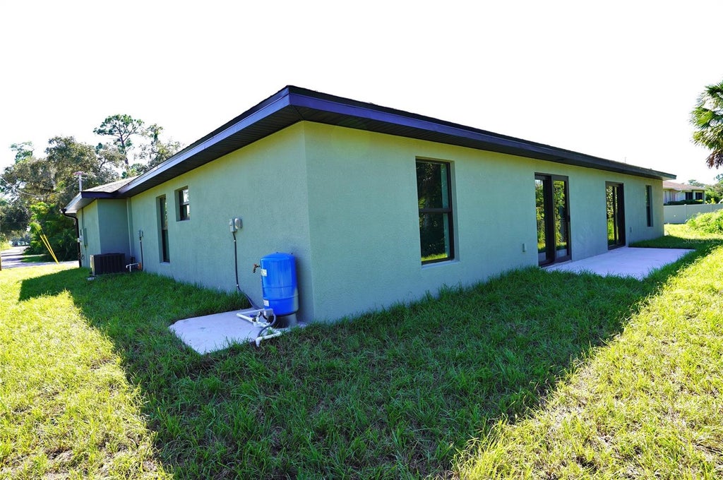Photo of 17320 Geddes Avenue, Port Charlotte, FL 33954 (MLS # C7531976)