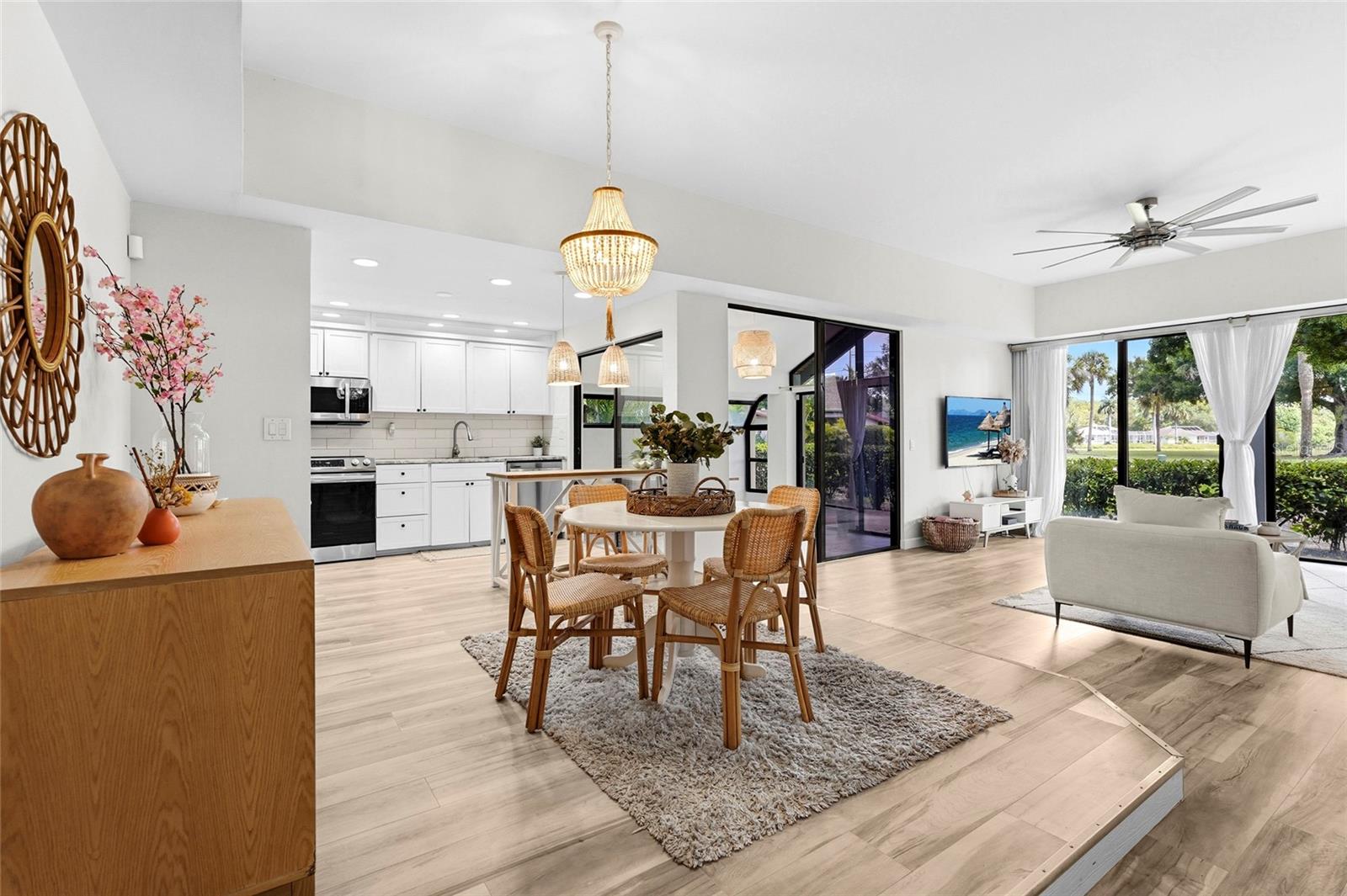 MEADOWLAKE I - Residential