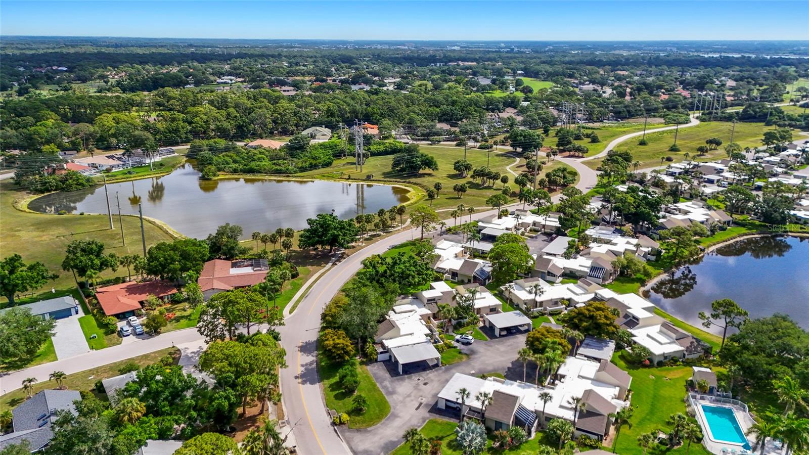 MEADOWLAKE I - Residential