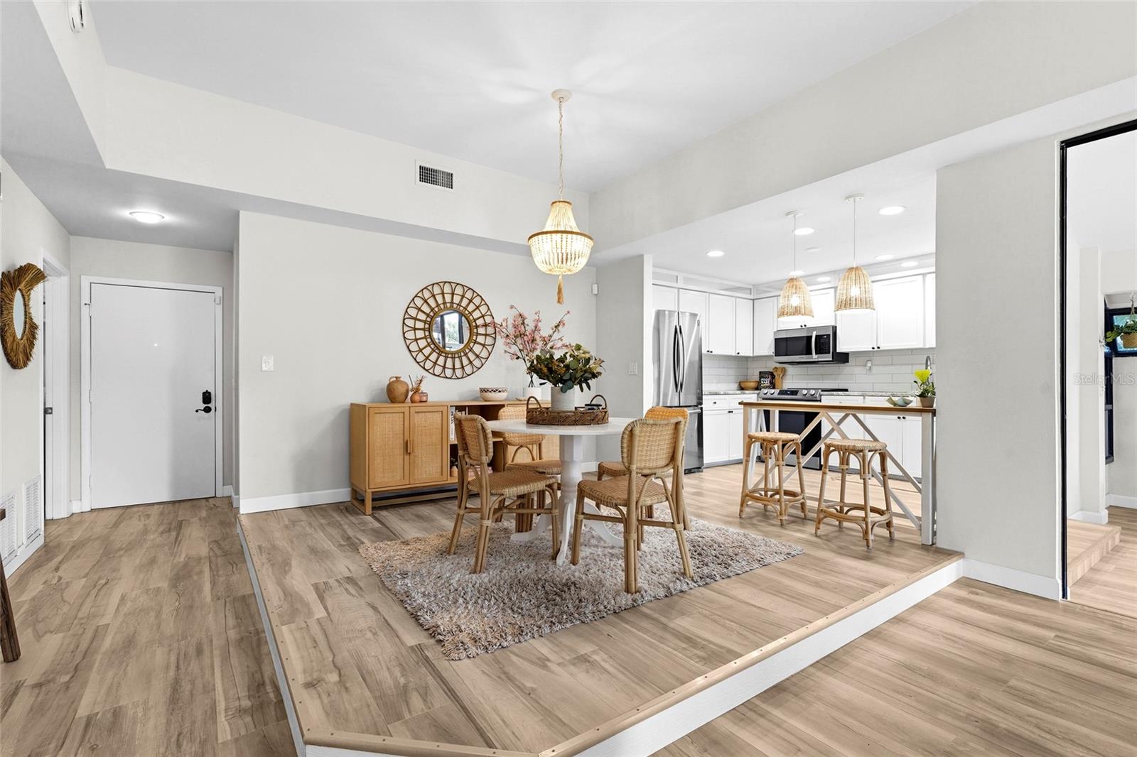 MEADOWLAKE I - Residential