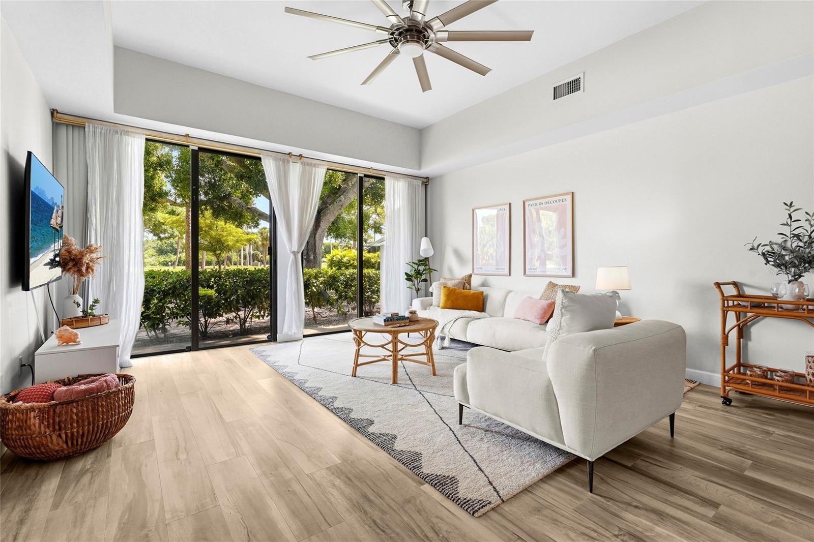 2383 LAKESIDE MEWS D3
