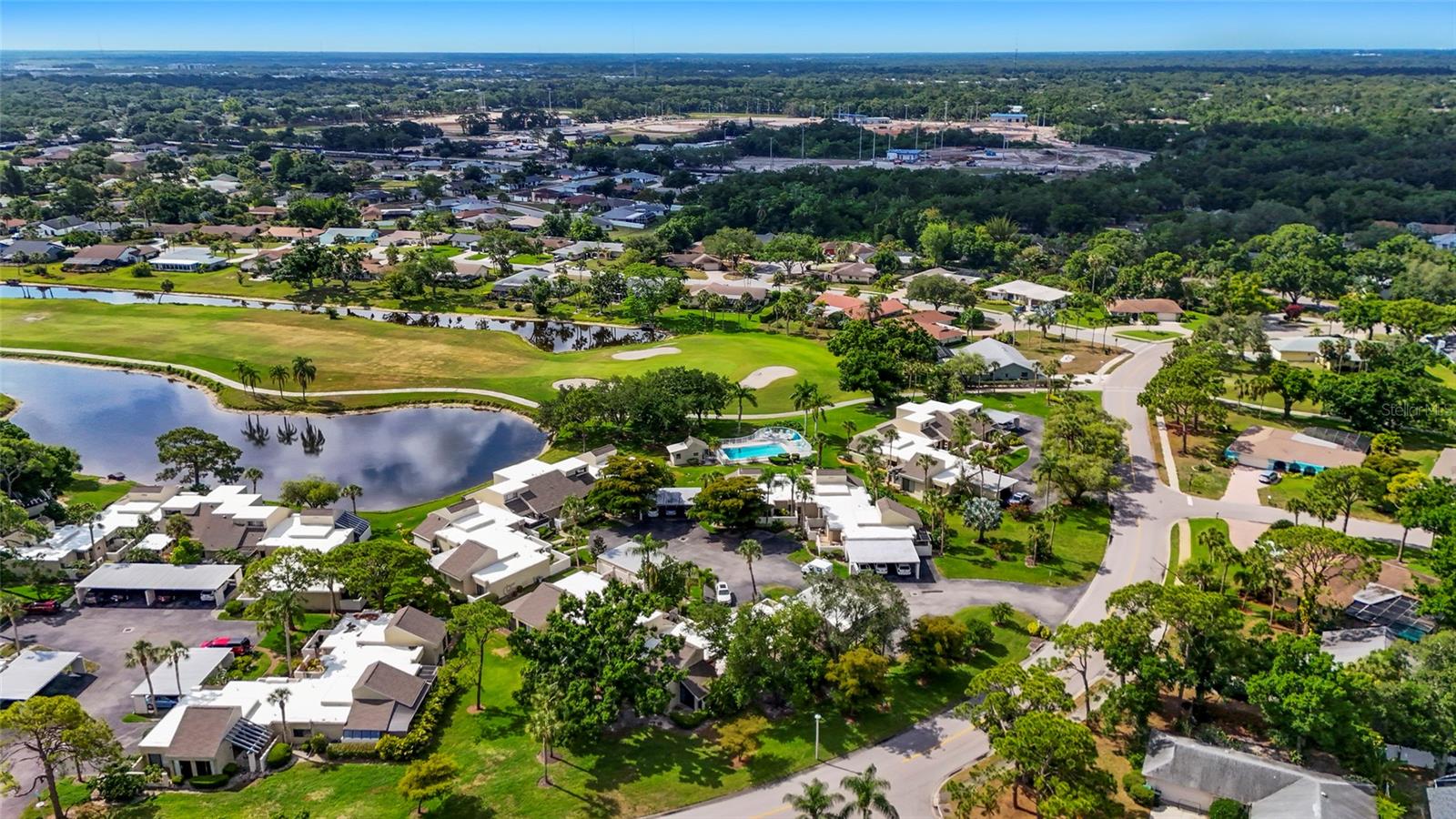 MEADOWLAKE I - Residential