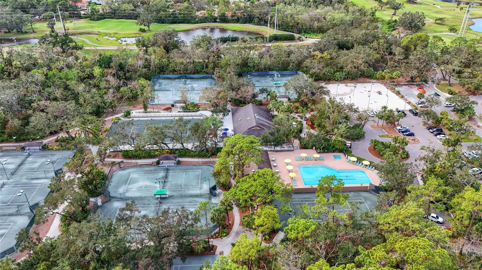 MEADOWLAKE I - Residential