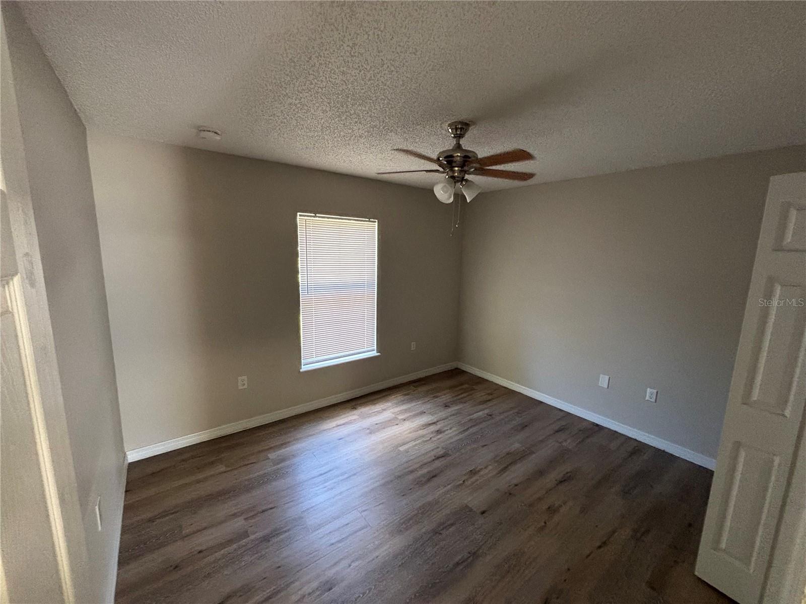 DELTONA LAKES UNIT 36 - Residential Lease