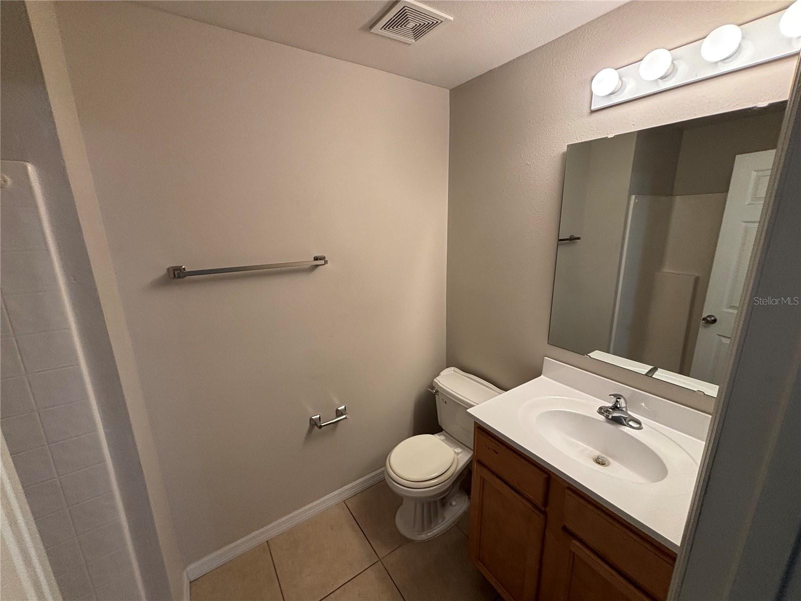 DELTONA LAKES UNIT 36 - Residential Lease