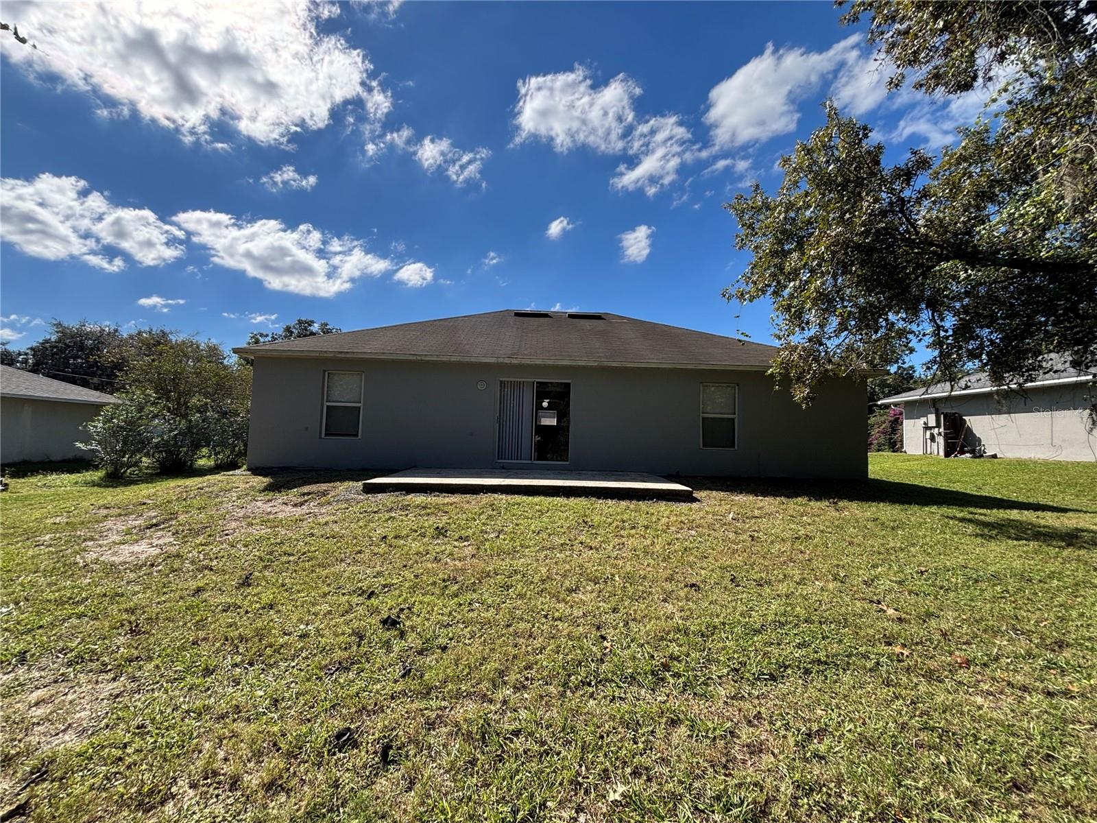 DELTONA LAKES UNIT 36 - Residential Lease